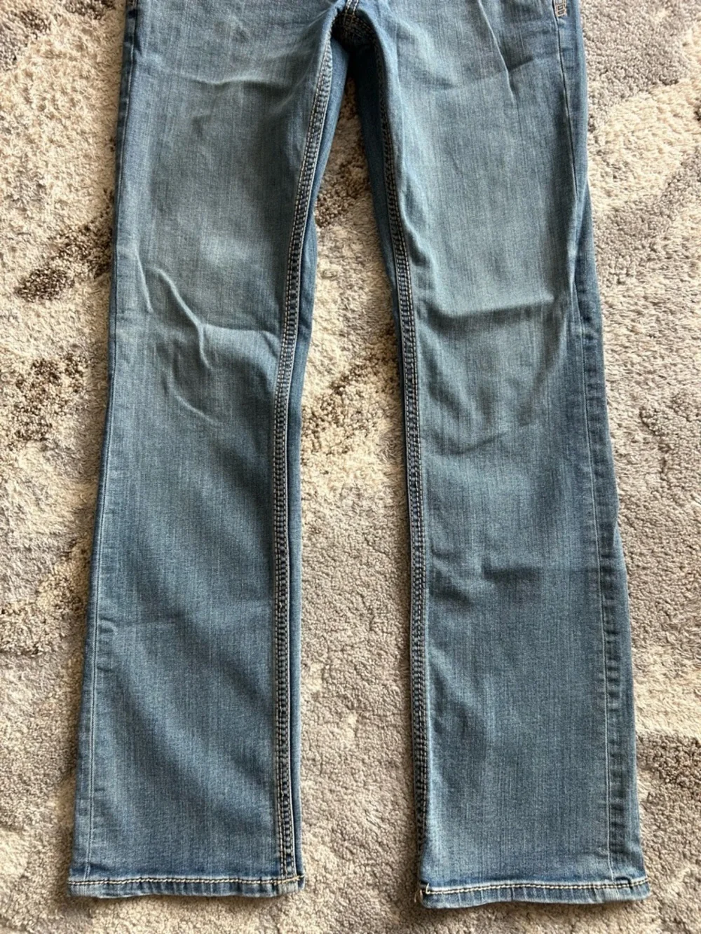Buckle bke men’s 27x32 Aiden jeans